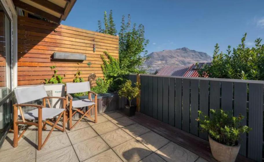 Fantastic Views, Close To Town 2 Bedroom Apartment Queenstown Extérieur photo