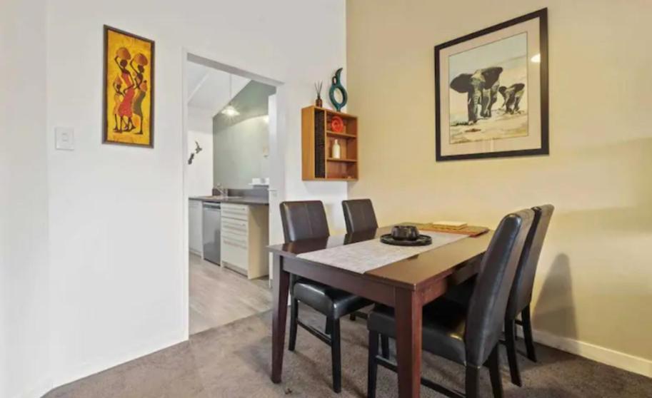 Fantastic Views, Close To Town 2 Bedroom Apartment Queenstown Extérieur photo
